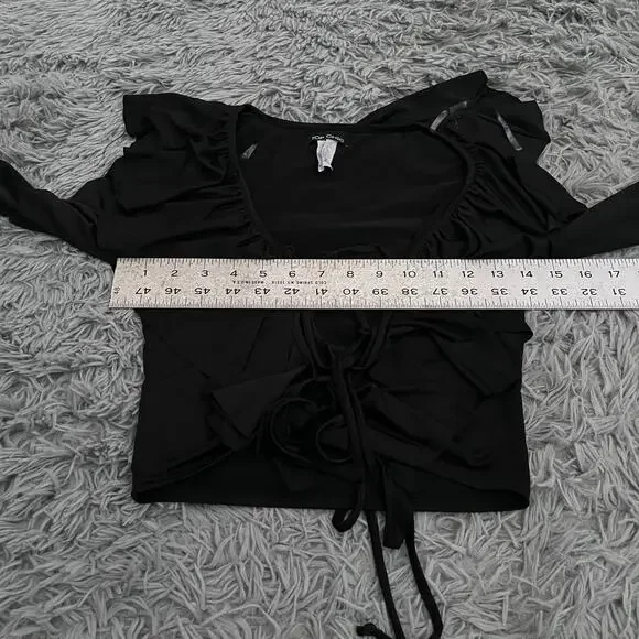 Top Chic Vintage 90s Black Lace Up Long Sleeve Crop Top Women’s Medium Grunge - Picture 5 of 6